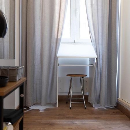 Luxury Suite - Teatro Romano - Duomo - Centro Storico Wi-Fi テッラチーナ エクステリア 写真