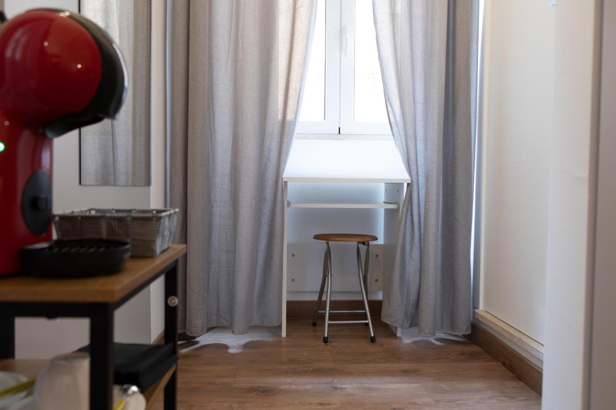 Luxury Suite - Teatro Romano - Duomo - Centro Storico Wi-Fi テッラチーナ エクステリア 写真